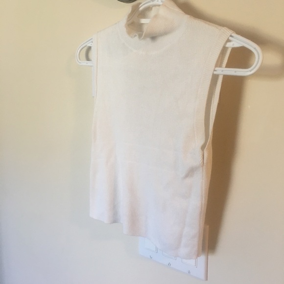 Cropped turtle neck - Picture 2 of 3